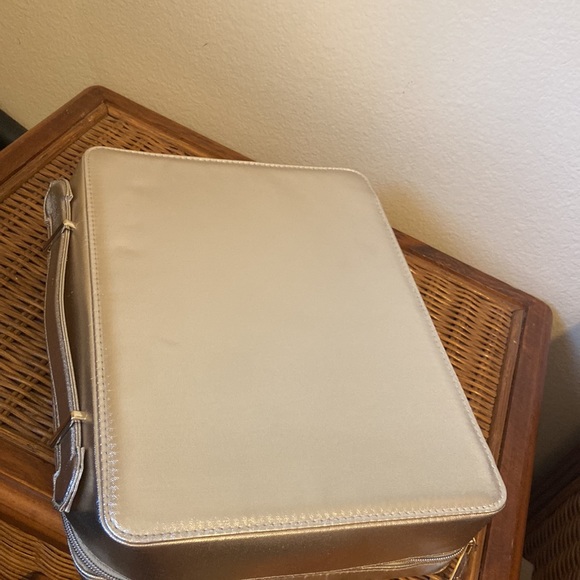 Lancôme’ Rose Gold Makeup Case 10”x13.25”x3.25” inches - Picture 5 of 9